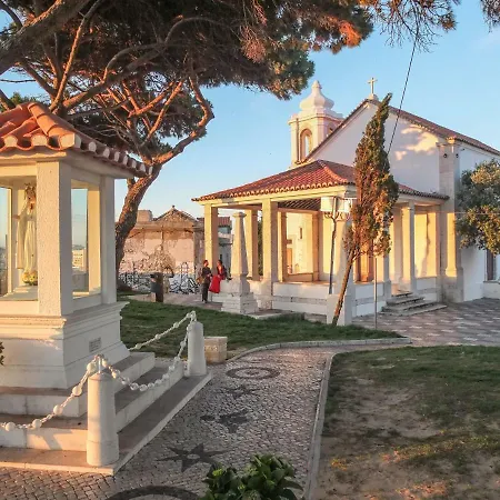 Sweethome At Alfama's Heart Appartamento Lisbona