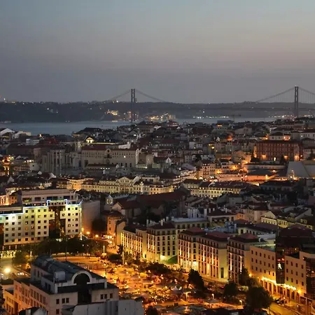 Sweethome At Alfama's Heart شقة